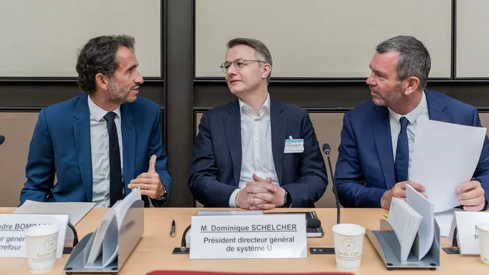 Le Figaro – La révolte des distributeurs alimentaires français contre les hard-discounters